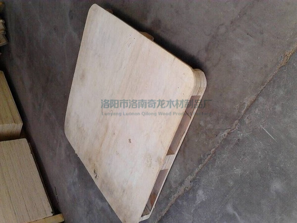 出口木托盤：國際貿(mào)易中的堅固支撐